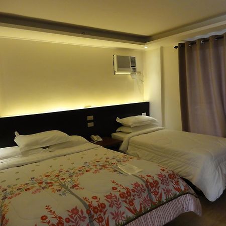 Beachcomber Resort Balabag Kültér fotó